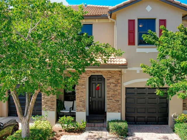 23962 SW 117th Pl, Homestead FL 33032