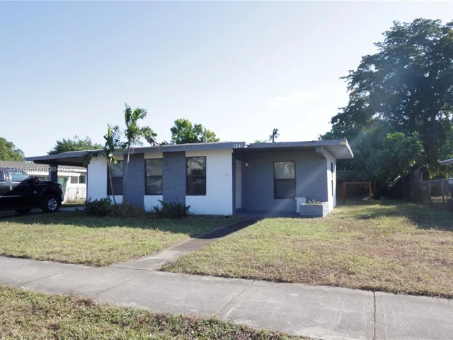 122 SW 24th Ave, Fort Lauderdale FL 33312