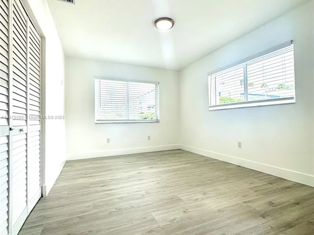 660 Lenox Ave # 2, Miami Beach FL 33139