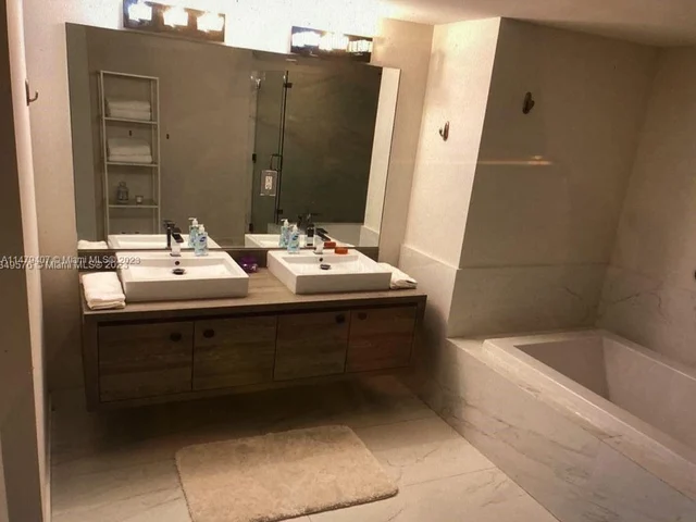 400 Sunny Isles Blvd # 1905, Sunny Isles Beach FL 33160