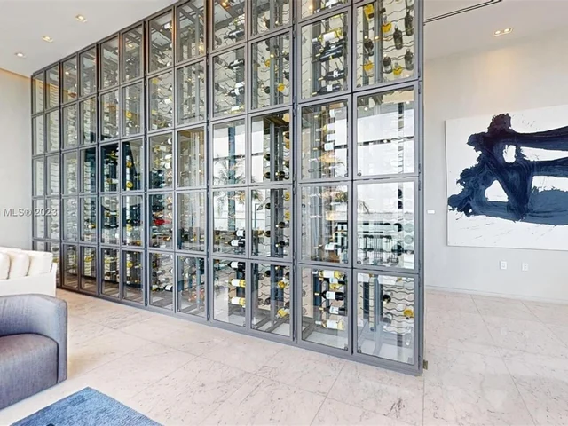 3131 NE 7th Ave # 1803, Miami FL 33137