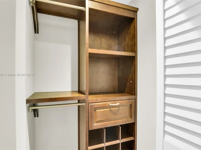 2349 NE 8th Court, Pompano Beach FL 33062