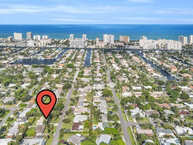 2349 NE 8th Court, Pompano Beach FL 33062
