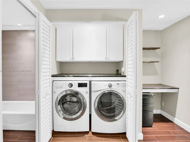 2349 NE 8th Court, Pompano Beach FL 33062