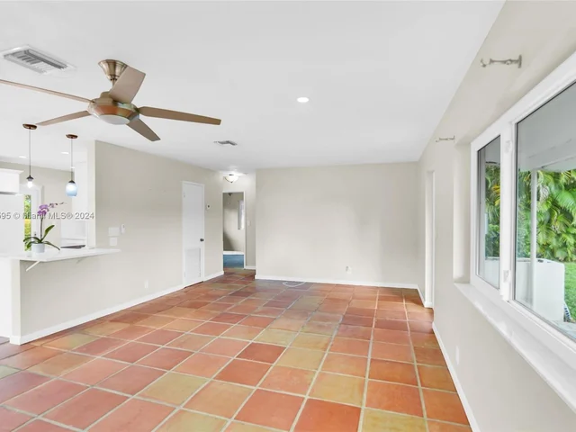 2349 NE 8th Court, Pompano Beach FL 33062