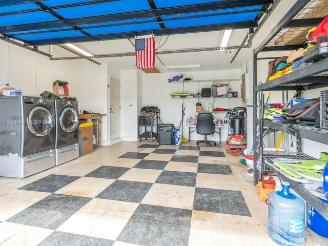 1279 N Fieldlark Ln, Homestead FL 33035