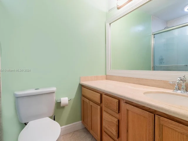 1279 N Fieldlark Ln, Homestead FL 33035