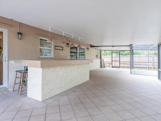 1279 N Fieldlark Ln, Homestead FL 33035