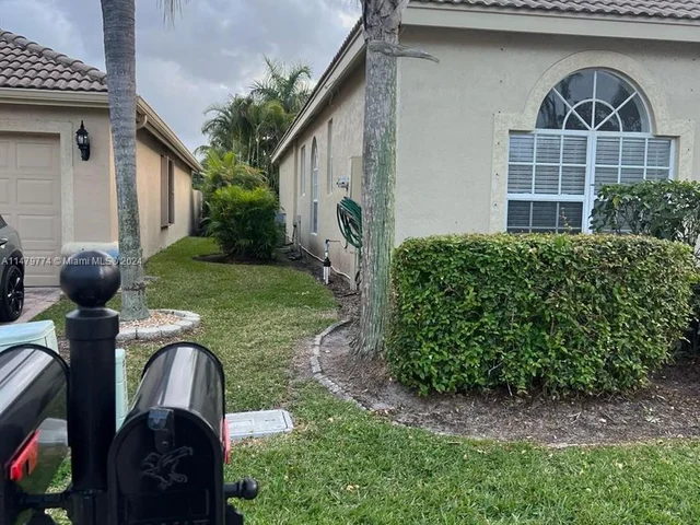 3922 Diamond Palladium Ter, Boynton Beach FL 33436