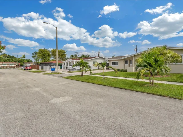 521 SW 40th Ct # 2, Miami FL 33134