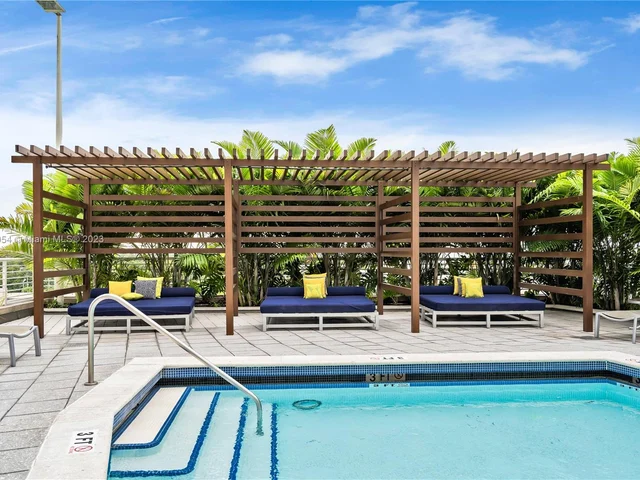 3250 NE 1st Ave # 543, Miami FL 33137