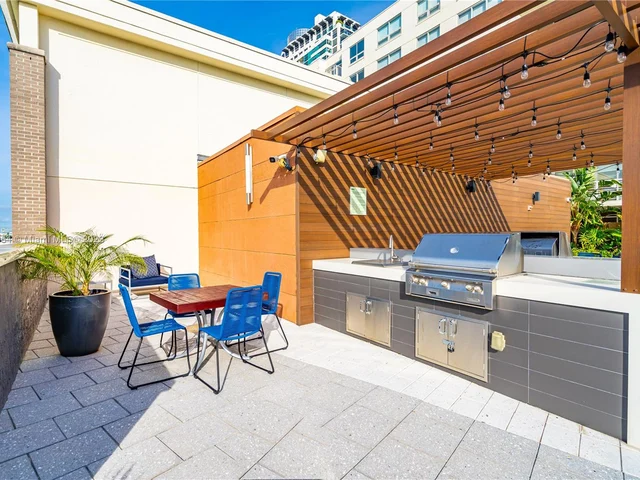 3250 NE 1st Ave # 543, Miami FL 33137