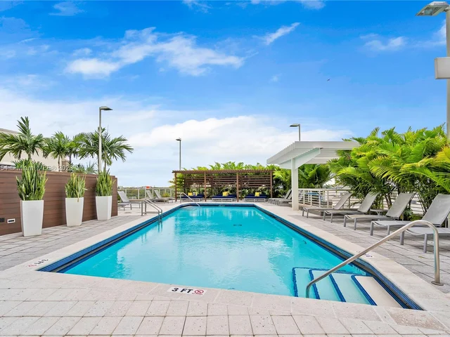 3250 NE 1st Ave # 543, Miami FL 33137