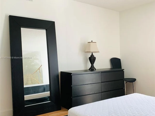 200 177th Dr # 212, Sunny Isles Beach FL 33160