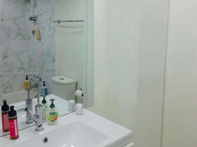 200 177th Dr # 212, Sunny Isles Beach FL 33160