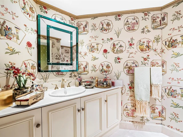 2600 Island Blvd # 2502, Aventura FL 33160