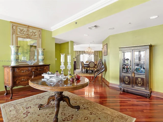 2600 Island Blvd # 2502, Aventura FL 33160