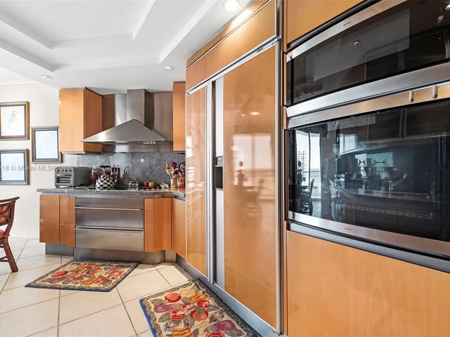 2600 Island Blvd # 2502, Aventura FL 33160