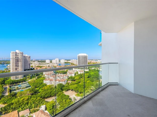 2600 Island Blvd # 2502, Aventura FL 33160