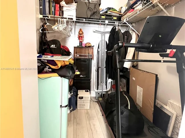 12374 NW 98th Pl, Hialeah Gardens FL 33018