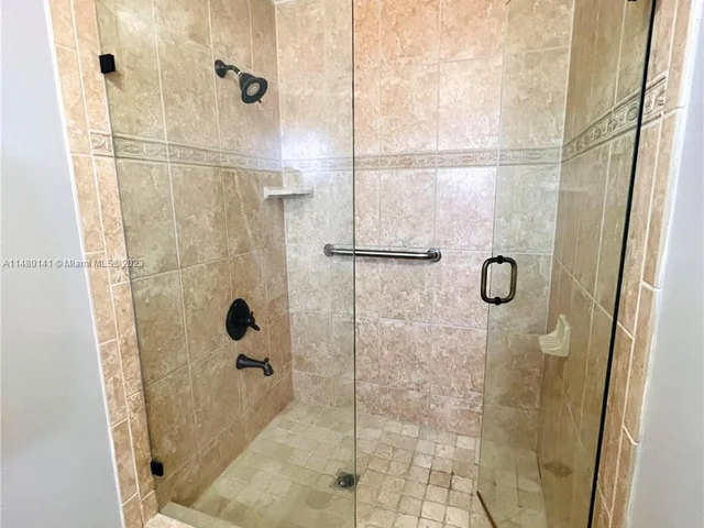 12374 NW 98th Pl, Hialeah Gardens FL 33018