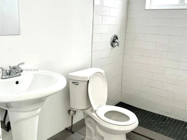 2121 SW 4th St # 2, Miami FL 33135