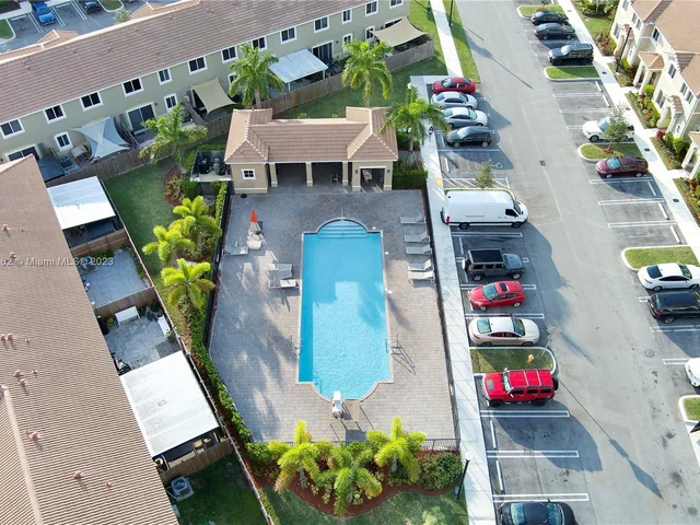 1020 SE 23rd Ter # 1020, Homestead FL 33035