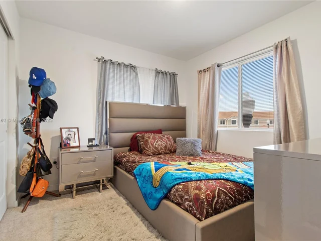 1020 SE 23rd Ter # 1020, Homestead FL 33035