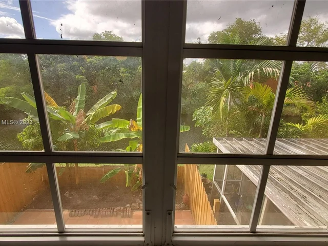 8302 SW 103rd Ave, Miami FL 33173