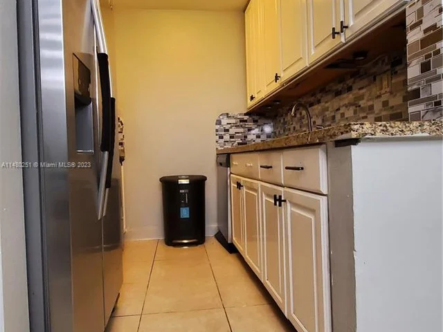 8302 SW 103rd Ave, Miami FL 33173