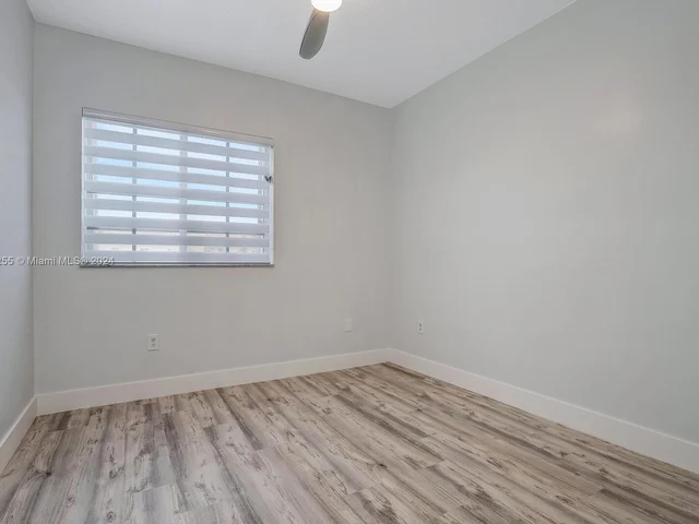 13833 SW 124th Ave Rd, Miami FL 33186