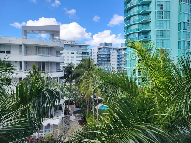 6000 Collins Ave # 528, Miami Beach FL 33140