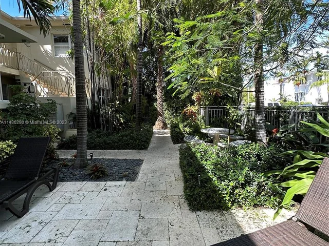 1340 Drexel Ave # 306, Miami Beach FL 33139