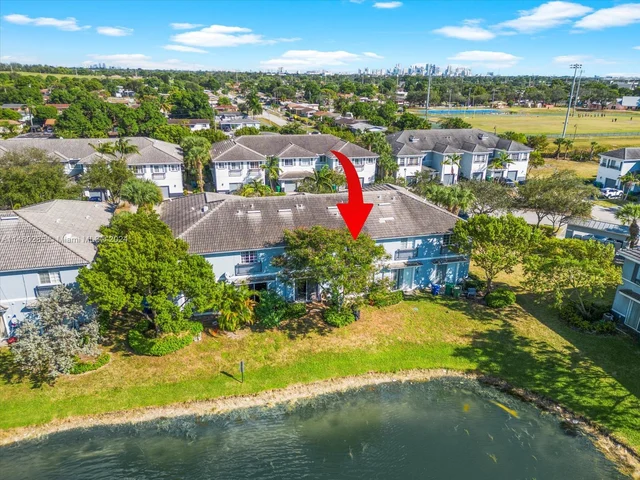 1419 NW 34th Way, Lauderhill FL 33311