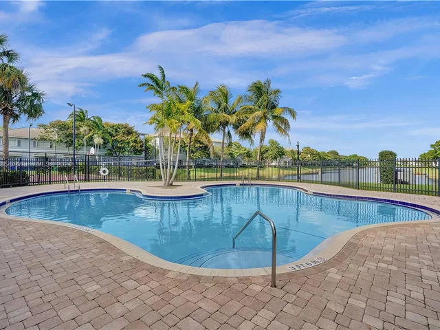 1419 NW 34th Way, Lauderhill FL 33311