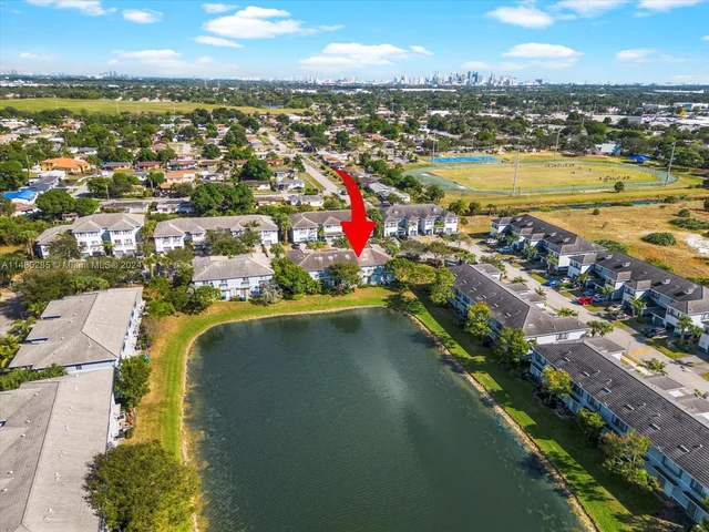 1419 NW 34th Way, Lauderhill FL 33311