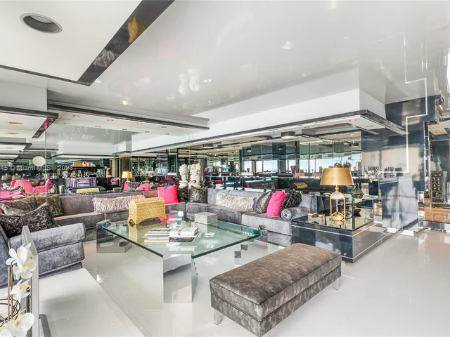 1800 NE 114th St # 1205, Miami FL 33181