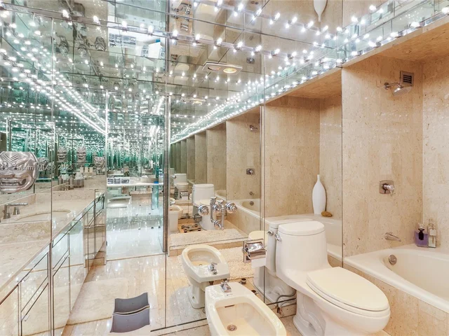 1800 NE 114th St # 1205, Miami FL 33181