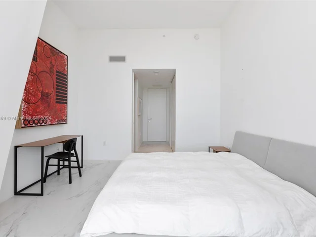 1000 Biscayne Blvd # 4901, Miami FL 33132