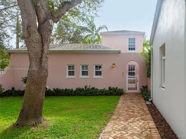 564 Loretto Ave # 8, Coral Gables FL 33146