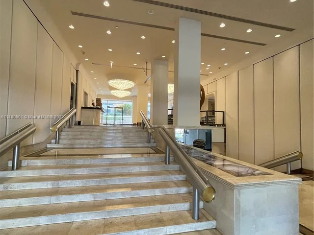 1800 NE 114th St # 1201, Miami FL 33181