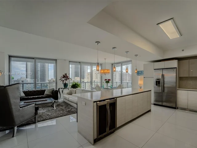 2600 E Hallandale Beach Blvd # T1201, Hallandale Beach FL 33009