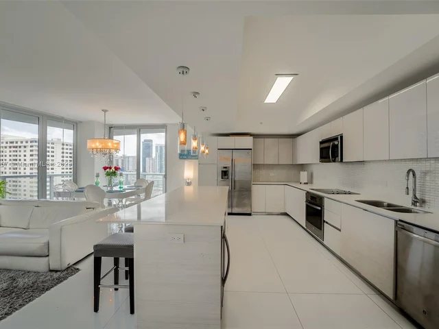 2600 E Hallandale Beach Blvd # T1201, Hallandale Beach FL 33009