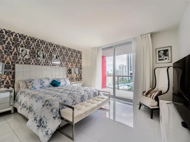 2600 E Hallandale Beach Blvd # T1201, Hallandale Beach FL 33009