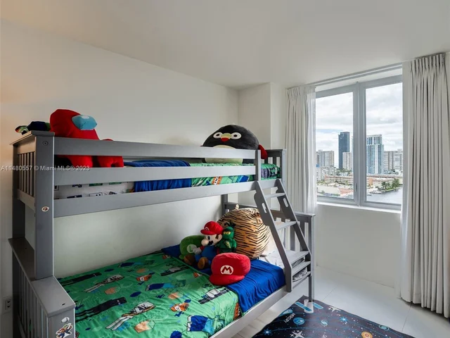 2600 E Hallandale Beach Blvd # T1201, Hallandale Beach FL 33009