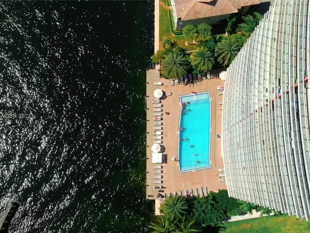 2600 E Hallandale Beach Blvd # T1201, Hallandale Beach FL 33009