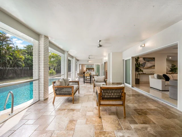 7820 SW 134 Ter, Pinecrest FL 33156