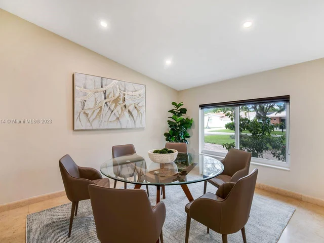 7820 SW 134 Ter, Pinecrest FL 33156