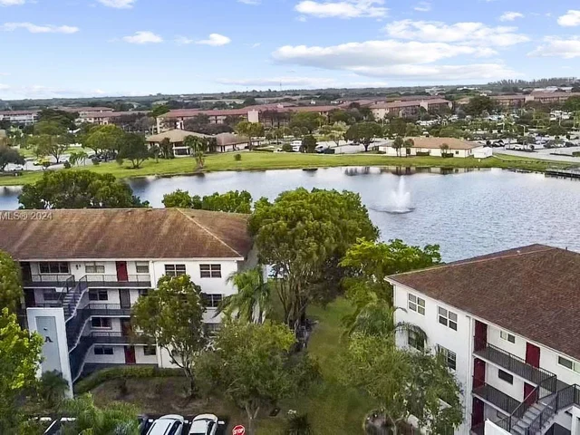 1251 SW 134th Way # 213A, Pembroke Pines FL 33027