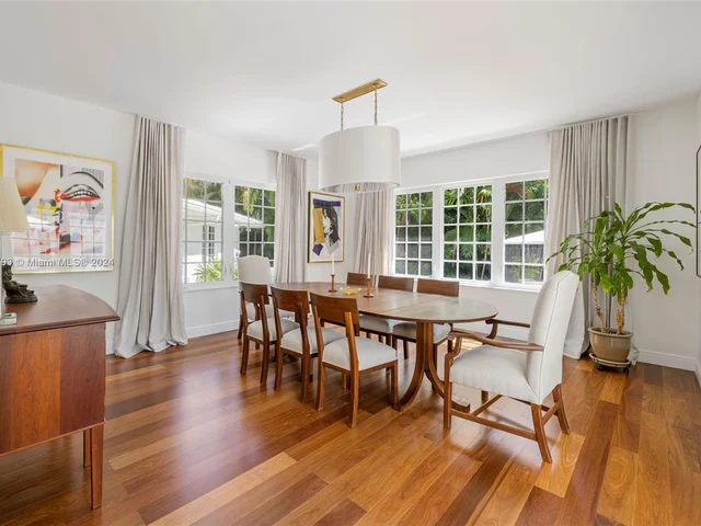 2601 De Soto Blvd, Coral Gables FL 33134